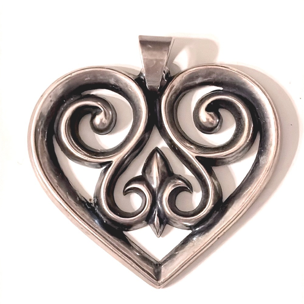 James Avery Sterling French Scroll Open Heart Pendant